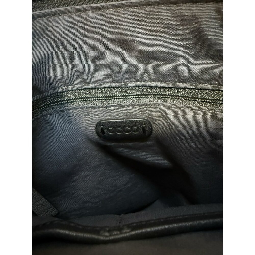 ECCO Black Sculptured Crossbody Black Shoulder Bag Purse EUC - Picture 16 of 16